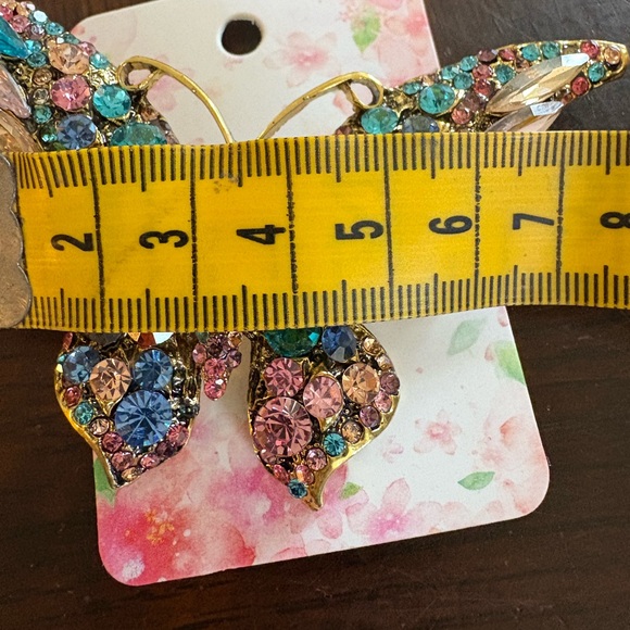Colorful Butterfly Brooch - Picture 8 of 17
